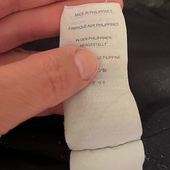 J- Crew Long Coat designed with Stadium cloth by Nello Gori - Size 4P - Picture 16 of 16